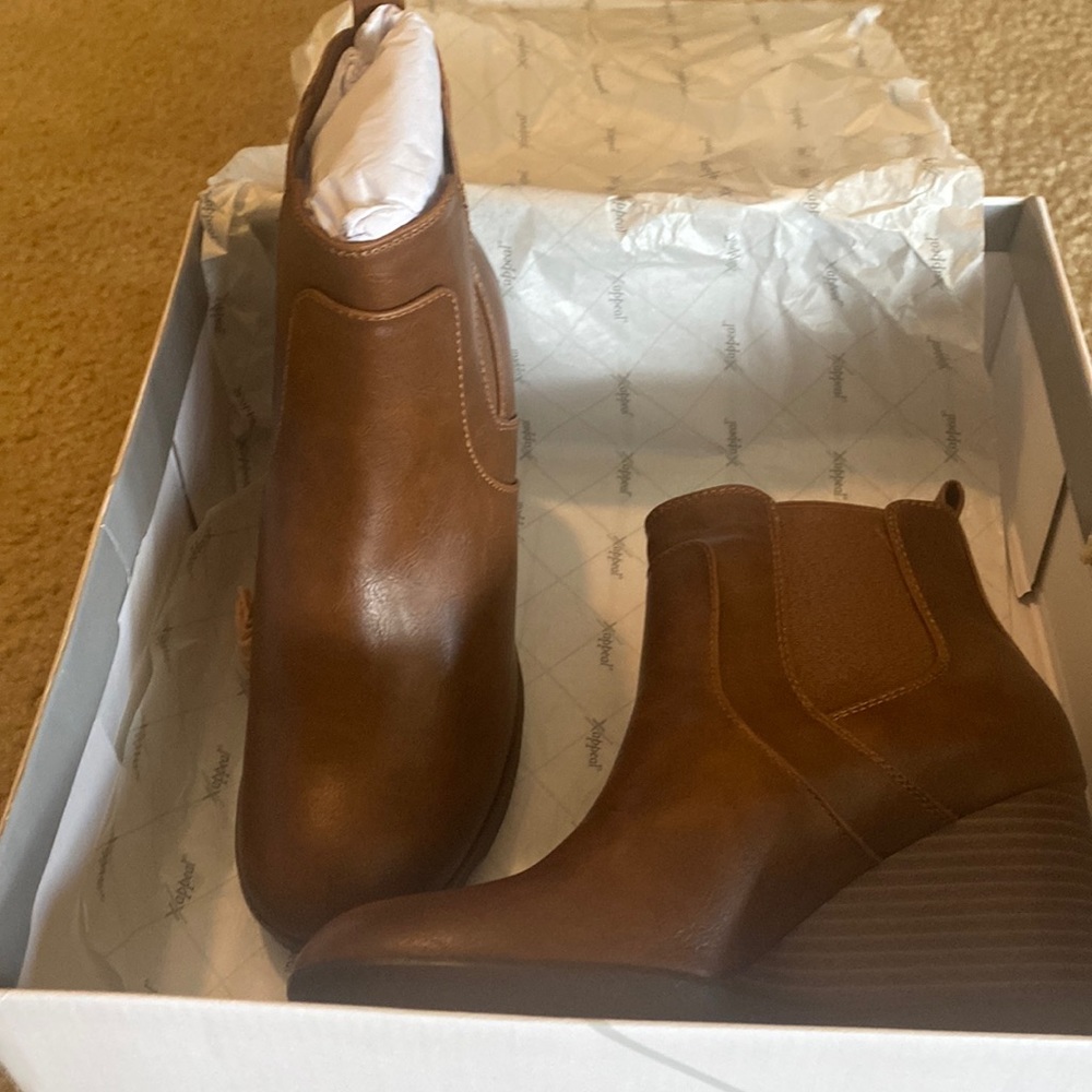 NEW wedge boots xapoeal Elise